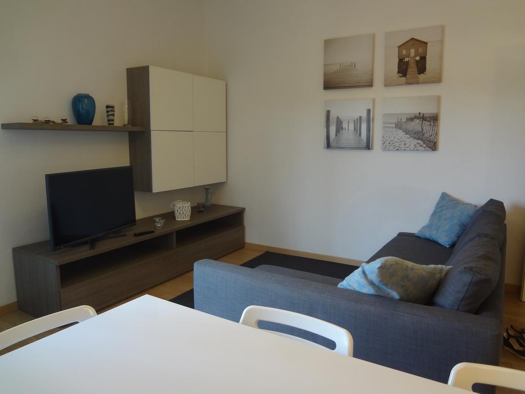 La Pineta Apartment Viareggio Exterior photo